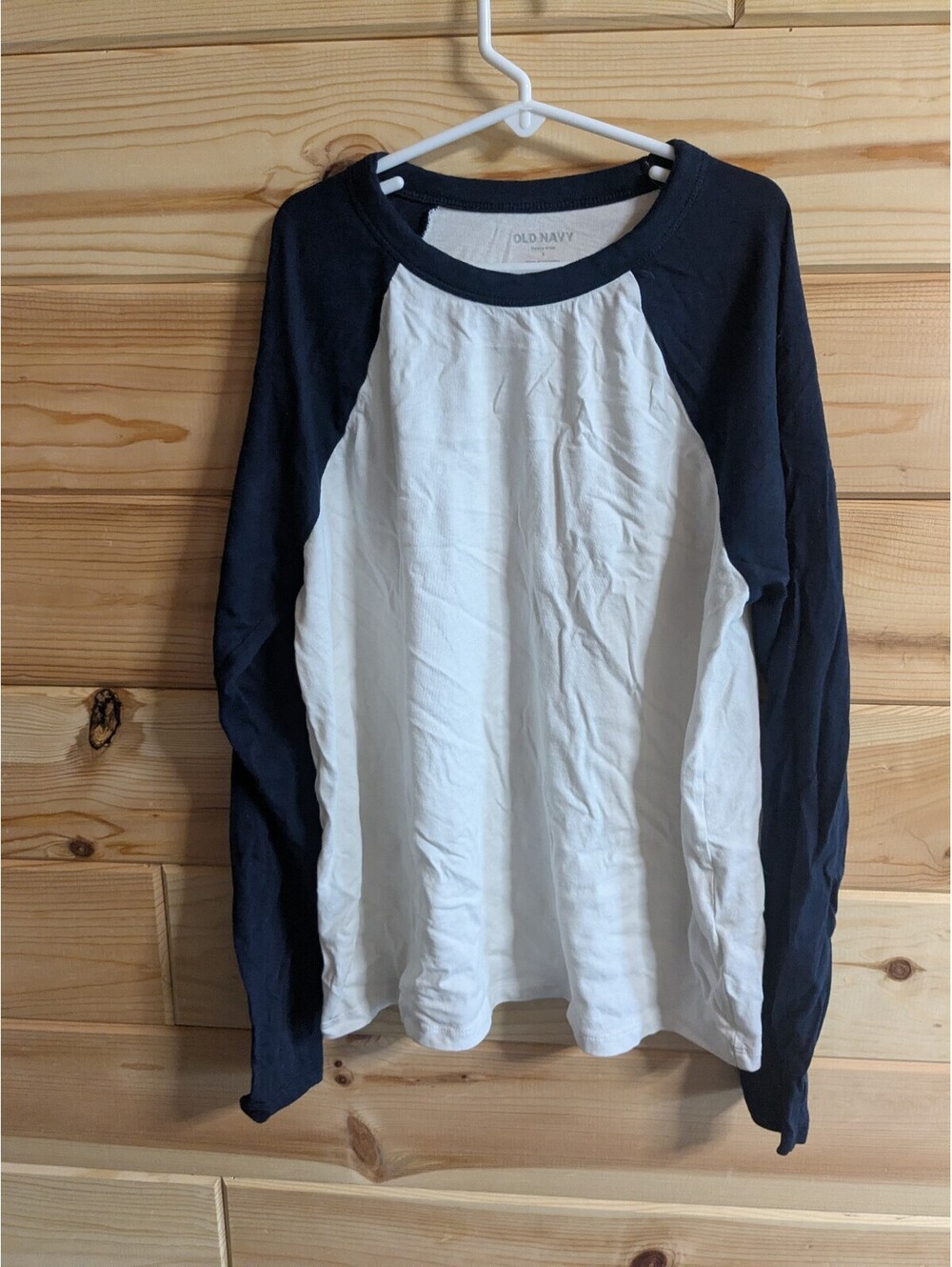 Old Navy small long sleeve shirt
